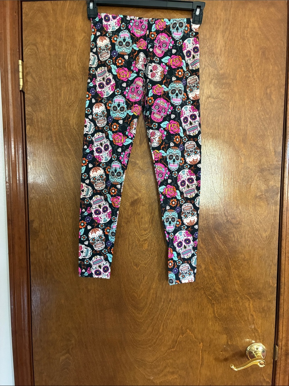 No Boundaries Black Leggings with Pink, Teal and Orange Sugar Skull Print Size M
